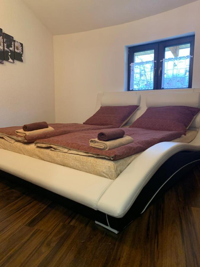 Villa Dovolenkovy Dom Dubak Lopej Esterno foto